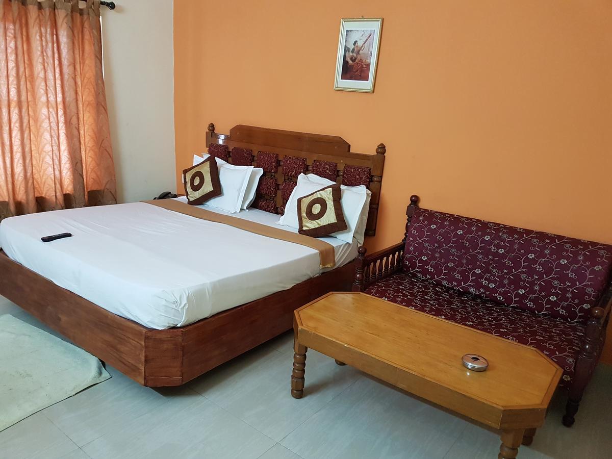 Hotel The Samrat Thiruvananthapuram Exterior photo