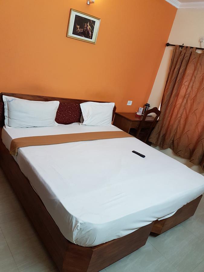 Hotel The Samrat Thiruvananthapuram Exterior photo