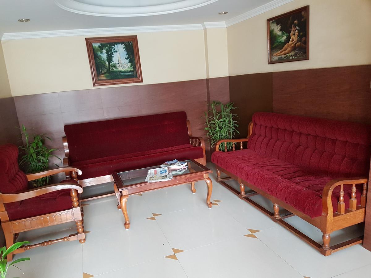 Hotel The Samrat Thiruvananthapuram Exterior photo
