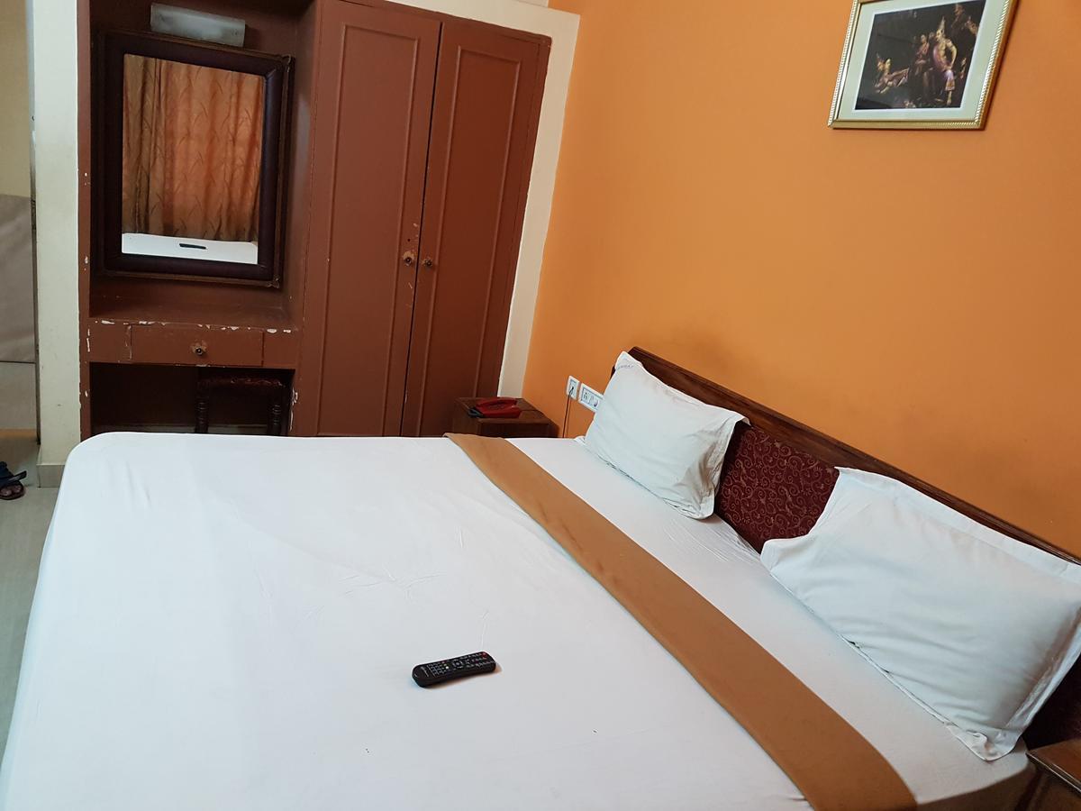 Hotel The Samrat Thiruvananthapuram Exterior photo